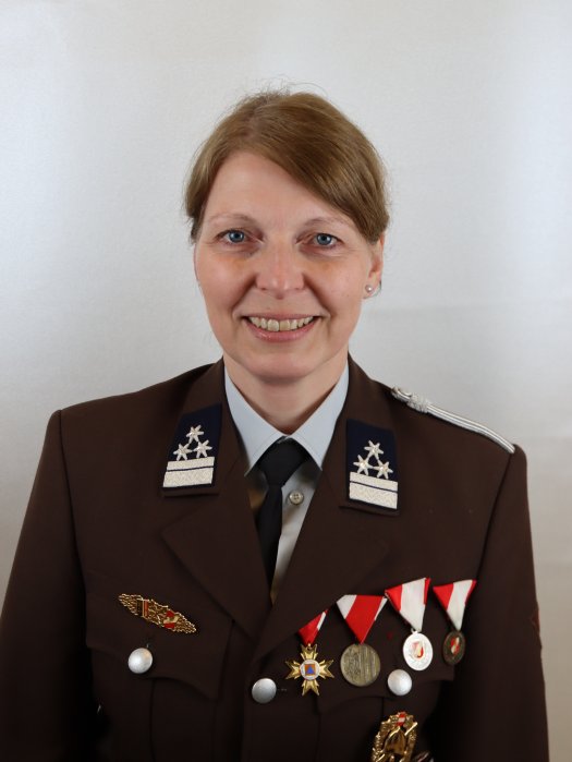 Bettina Doris Wengler